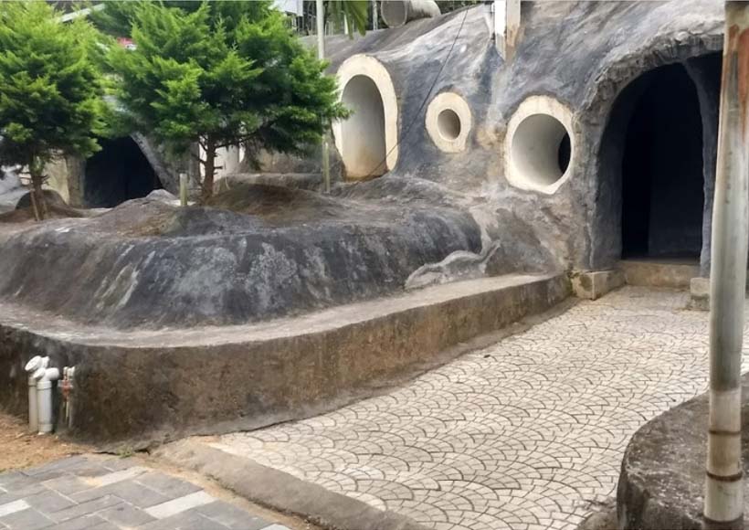 Caves Resort